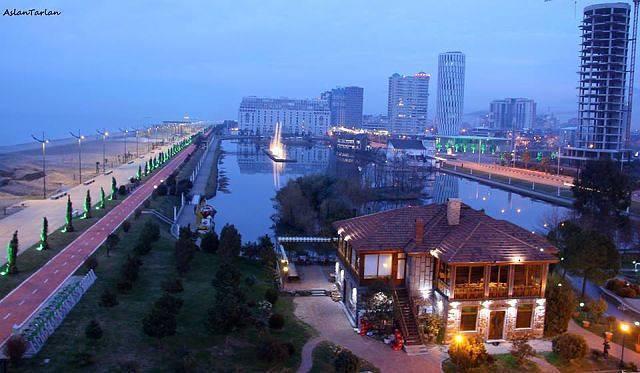 Nino Apartment On Pirosmani Batumi Pokoj fotografie
