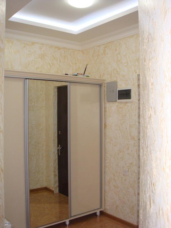 Nino Apartment On Pirosmani Batumi Pokoj fotografie
