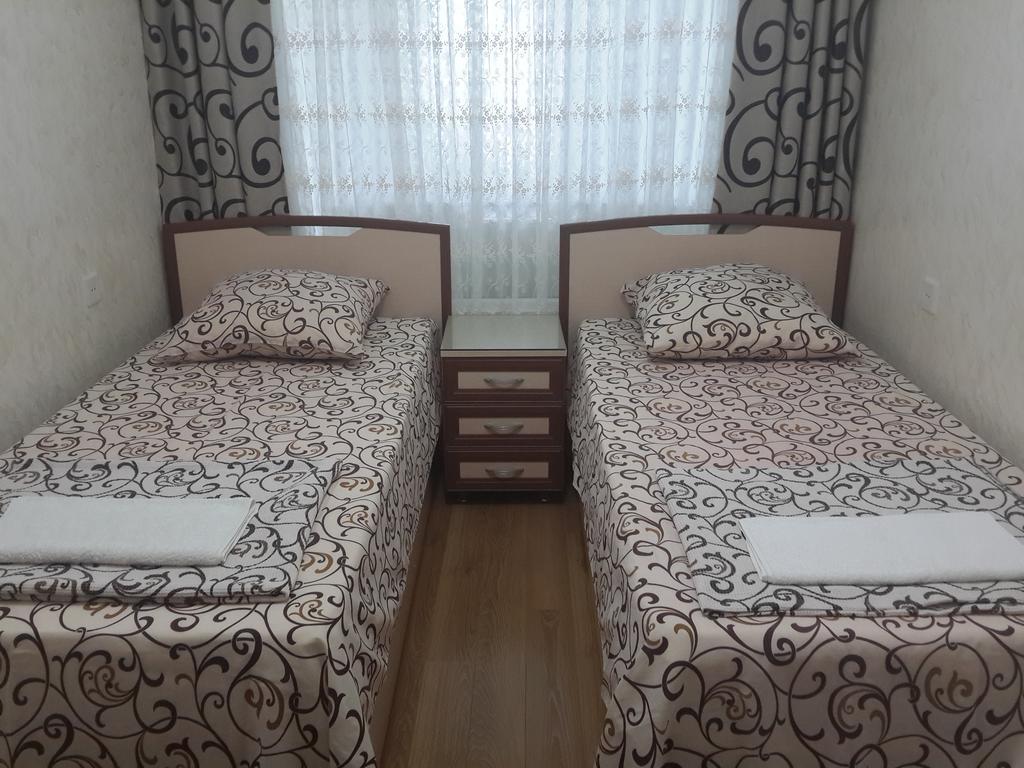 Nino Apartment On Pirosmani Batumi Exteriér fotografie